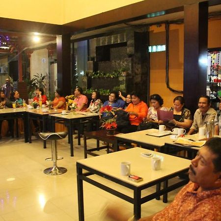 Hotel Sing A Song Pematang Siantar Eksteriør bilde
