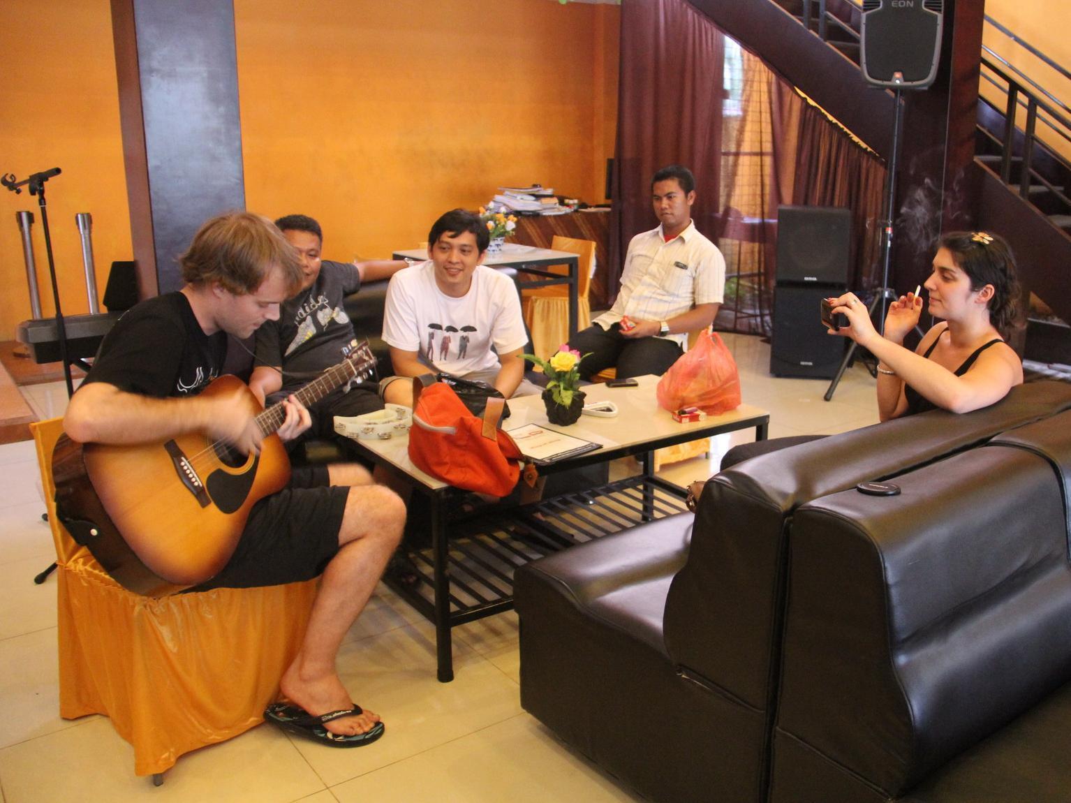 Hotel Sing A Song Pematang Siantar Eksteriør bilde
