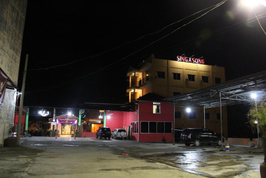 Hotel Sing A Song Pematang Siantar Eksteriør bilde